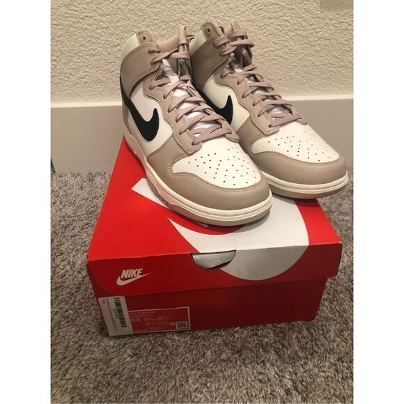 Nike Womens Dunk High Fossil Stone/Black-Sail Size 10.5 - Picture 6 of 6